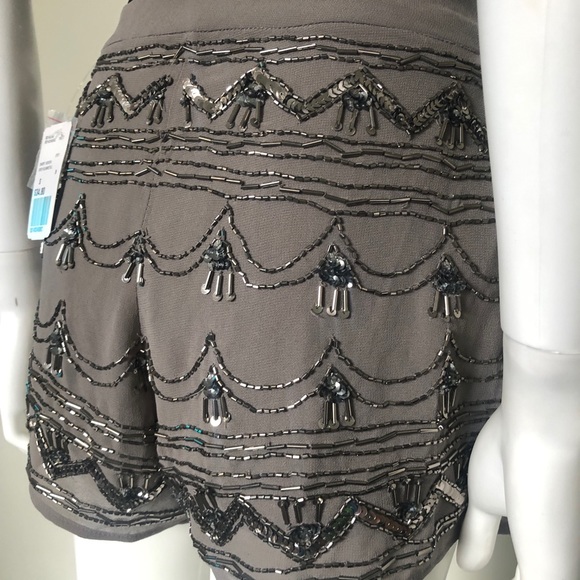 Forever 21 Sexy Sequin Shorts Gray & Silver Small - Picture 7 of 8